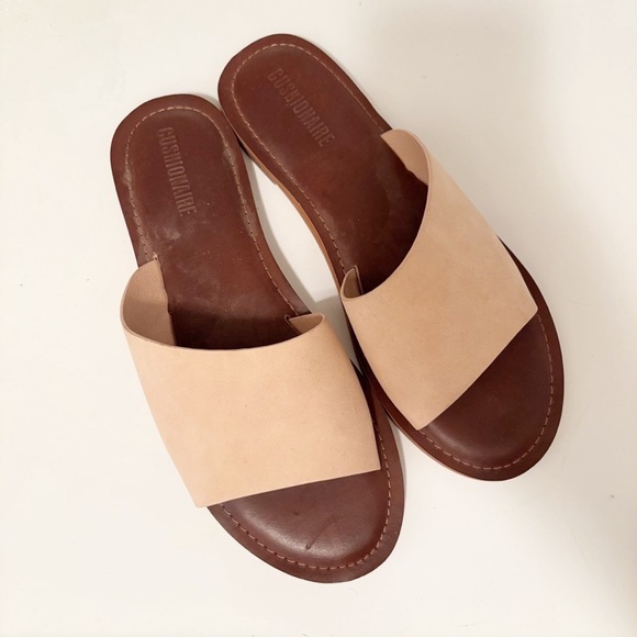 cushionaire Shoes - Tan and Pink Slide Sandals with Wide Strap